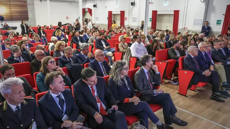 Turismo Friuli Venezia Giulia: Crescita delle Presenze, ma Calo della Spesa dei Turisti